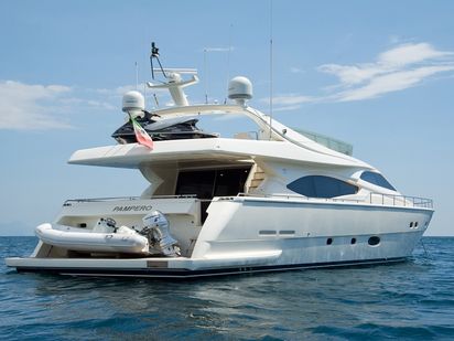 Motorboat Ferretti 760 · 2004 · Pampero (0)