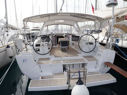 Sailboat Beneteau Oceanis 45 · 2014 · Luna (1)