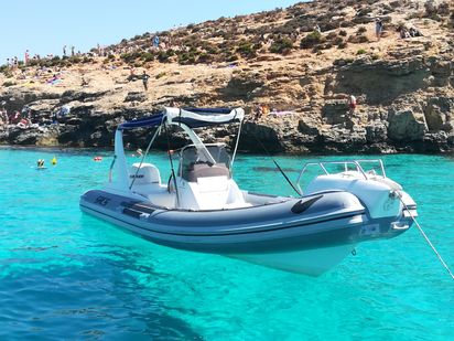 Gommone SACS Ghost 6.90 · 2010 (refit 2019) · SACS 680 powered by a Yamaha 200 (0)