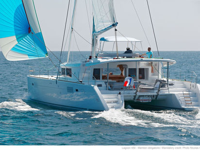 Catamarano Lagoon 450 F · 2020 · Hakuna Matata (1)