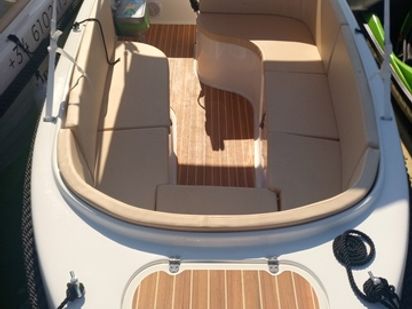 Lancha motora Beneteau Flyer 500 Open · 2019 · Alfa one (1)