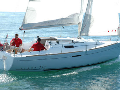 Voilier Beneteau First 25.7 · 2012 (0)