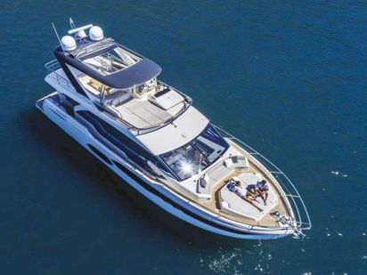 Barco a motor Absolute 58 Fly · 2019 · Elegant (1)