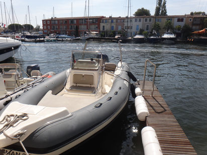 Neumática Jokerboat Clubman 24 · 2015 · Joker Clubman 24 (225) (0)