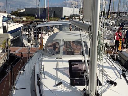 Velero Bavaria Cruiser 33 · 2015 · Sunny (0)