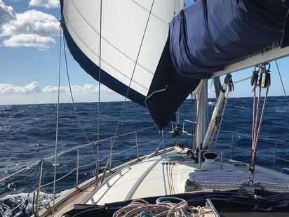 Sailboat Bavaria 44 · 2002 (refit 2019) · Mojo Picón (Diario) (1)