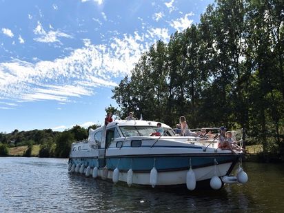 Houseboat Nicols Grand Confort 1350B · 2001 (refit 2014) · MAGNIFICAT (1)