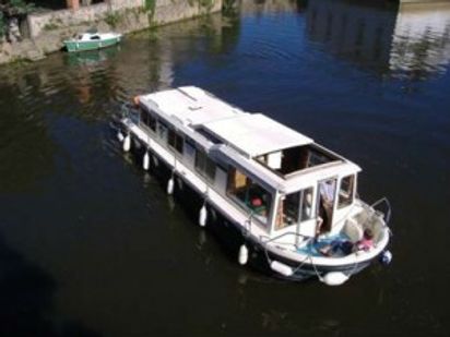 Houseboat Jeanneau Eau Claire 1130 · 1988 (refit 2020) · BERGERONNETTE (0)