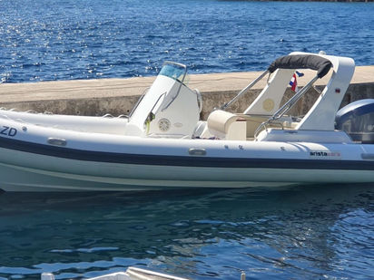 Bateau semi-rigide Arista Zara 700 · 2019 · Arista Zara 700 (0)