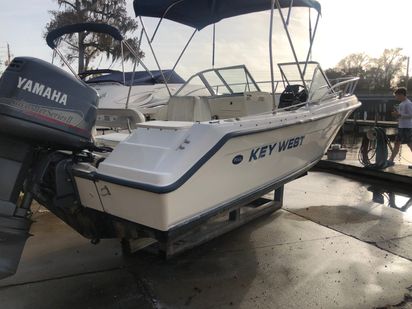 Motorówka szybka Key West 2020 Dual Console · 2020 · Key West (1)