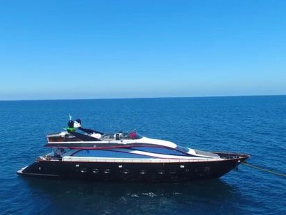 Bateau à moteur Amer 95 · 2015 · 95’ UNIQ AMER YACHT (1)