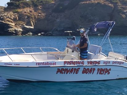 Motorówka Lamberti 80 · 2015 (remont 2019) · Private boat (0)