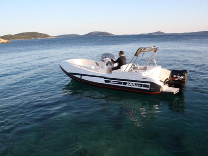 Speedboat TSAR 57 · 2015 (refit 2018) · TSAR 57 WELL DECK (0)