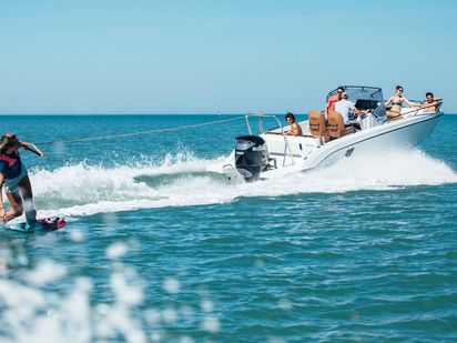 Lancha motora Beneteau Flyer 8 Sundeck · 2019 (reacondicionamiento 2019) · Beneteau Flyer 8 (1)