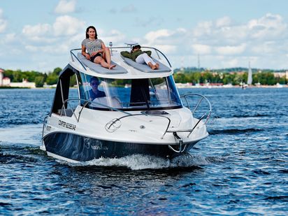 Motorboat Escapade 600 Camper · 2020 · Fraszka (1)