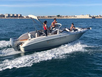 Motoscafo Quicksilver Commander 600 · 2015 (refit 2018) · Quicksilver 600 Commander (1)