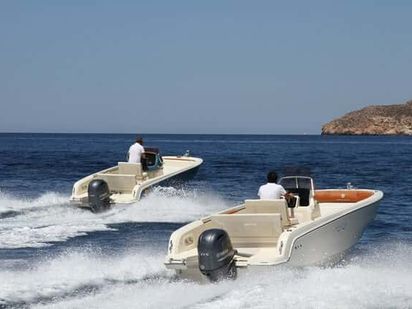 Speedboat Invictus 190 FX · 2015 (refit 2018) · Invictus  FX190 (0)