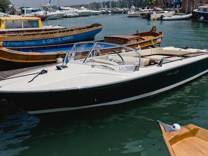 Motorboot Custom Built · 1972 (0)