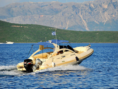 Bateau semi-rigide Solemar Zeus 26 · 2010 (0)