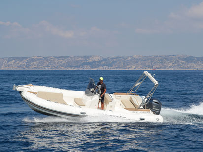 Bateau semi-rigide Capelli Tempest 700 · 2019 (réarmé 2020) · CAPELLI (1)