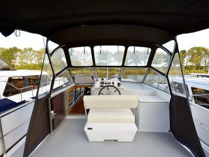 Bateau à moteur Succes 108 · 2000 · Succes 108 Sport (1)