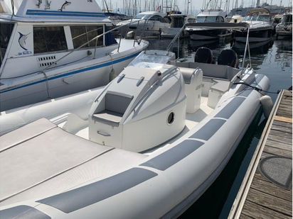 Bateau semi-rigide Selva 900 · 2011 · SELVA 900 SPORT (0)