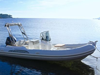 Bateau semi-rigide Capelli Tempest 626 · 2012 (0)