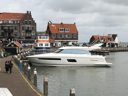 Bateau à moteur Jeanneau Prestige 550 Fly · 2016 (0)