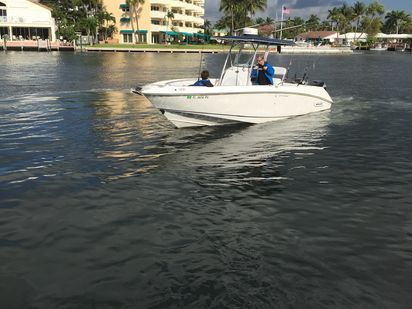 Speedboot Boston Whaler Outrage 300 · 2004 (0)