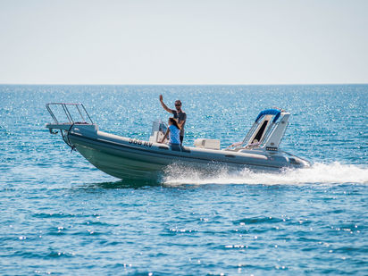 Bateau semi-rigide Ragusa 750 · 2008 · Speed boat Tonka (1)