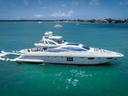 Motorboot Azimut 103 · 2008 (refit 2019) · Scarlet (1)