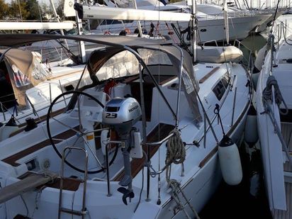 Barca a vela Jeanneau Sun Odyssey 33I · 2015 · Arosa (1)