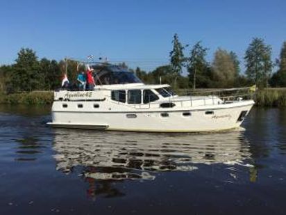 Huisboot Aqualine 42 · 2002 (0)