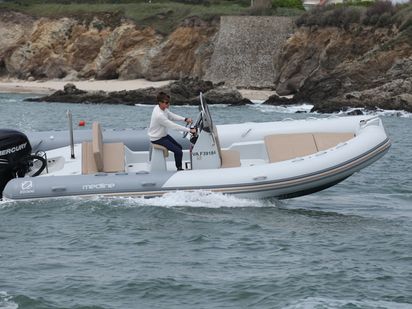 Bateau semi-rigide Zodiac Medline 660 · 2020 · VALIANT Medline 660 (0)