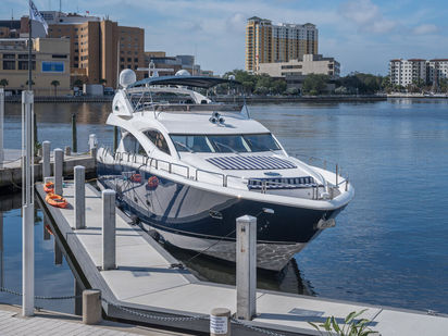 Bateau à moteur Sunseeker Predator 84 · 2005 · Sunseeker 84 (0)