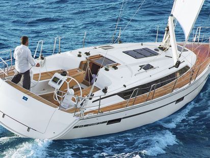 Sailboat Bavaria Cruiser 37 · 2022 · Bavaria Cruiser 37 (0)