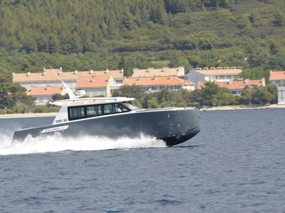 Motorboot Colnago 35 Cabin · 2020 (Umbau 2020) · Sara (1)