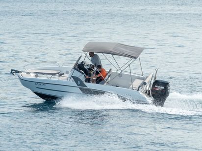 Motorówka szybka Beneteau Flyer 6.6 Spacedeck · 2016 (remont 2020) · beneteau 6.6 (1)