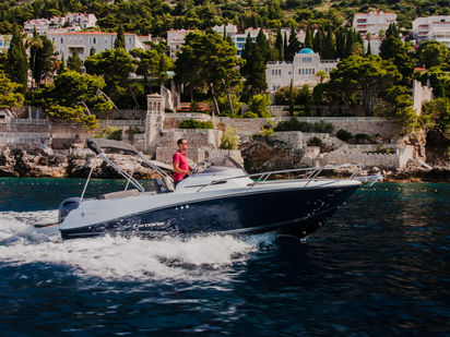 Speedboat Jeanneau Cap Camarat 6.5 WA · 2018 · Jeanneau (0)