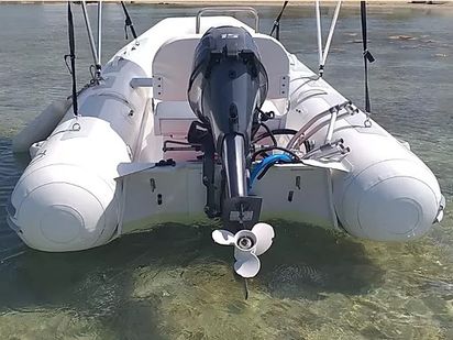 Bateau semi-rigide Zodiac Cabet 390 · 2018 · Areosa (1)