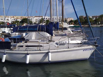 Sailboat Jeanneau Aquila 28 · 1980 (0)