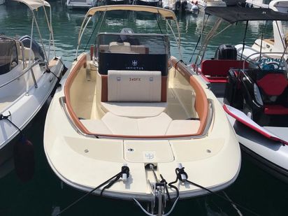 Bateau à moteur Invictus 240 FX · 2018 (0)