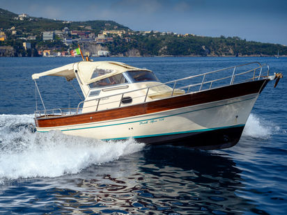 Motorboot Fratelli Aprea Sorrento 7.50 Semi-Cabin · 2011 (refit 2022) · Spassatiempo (0)