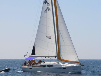 Sailboat Hanse 385 · 2015 (0)