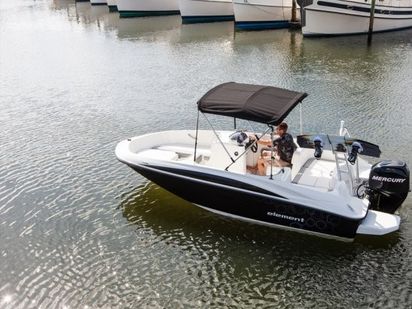 Motorboat Bayliner Element E5 · 2018 (0)