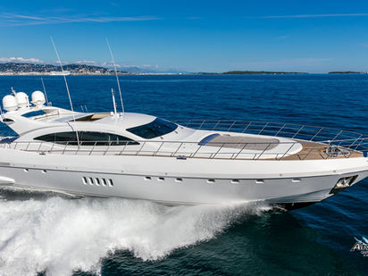 Motorboat Mangusta 108 · 2010 (refit 2018) · Mangusta 108 (0)