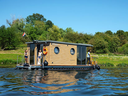 Houseboat Custom Built · 2020 (0)