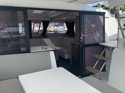 Katamaran Fountaine Pajot Astrea 42 · 2019 · ASTREA 42 (1)