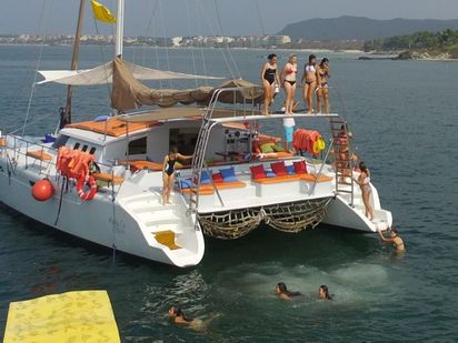 Katamaran Custom Built · 1990 · 56 Luxury Sailing Catamaran (1)