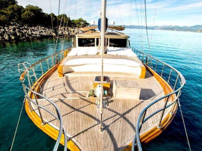 Goélette Custom Built · 2011 · Albatros A (0)